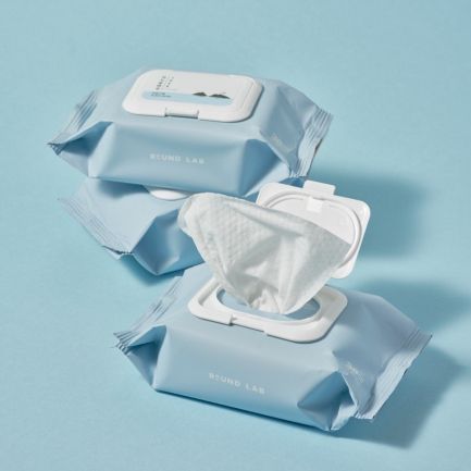 Очищувальні серветки для зняття макіяжу та СПФ Round Lab 1025 Dokdo Cleansing Tissue 0076 фото