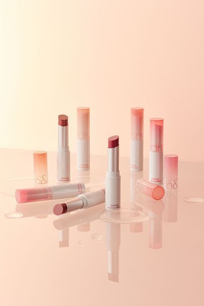 Бальзам-блиск для губ Rom&nd Glasting Melting Balm в ніжно рожевому відтінку #02 Lovely Pink 0246 фото